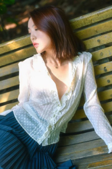 意大利美丽老师无删减hd